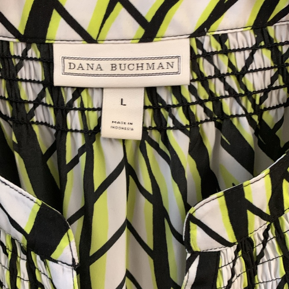 Dana Buchman Stylish Black and Green 3/4 sleeves Women's Top - Picture 2 of 9
